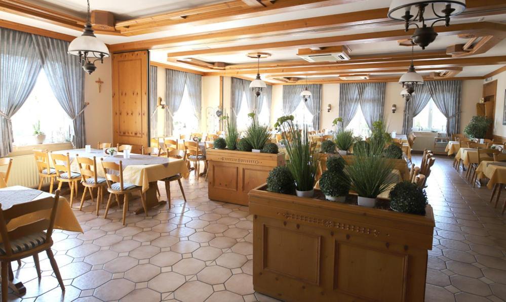 Landhaus Rhoenblick Kuenzell Exteriör bild